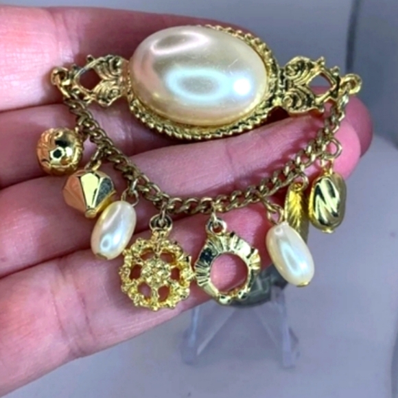 Vintage Jewelry - Vintage Large Pearl Victoria Style Brooch With charms